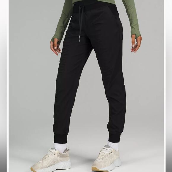 NWT LULULEMON rust brown Dance Stufio Mid Rise Jogger 4 - Picture 1 of 6